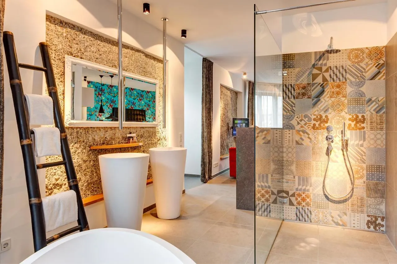 Hotel Im Bunker Munich