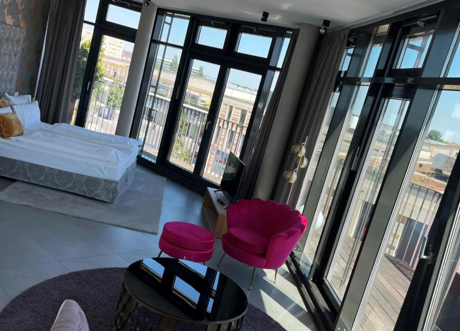 Aparthotel Hotel Im Bunker Munich