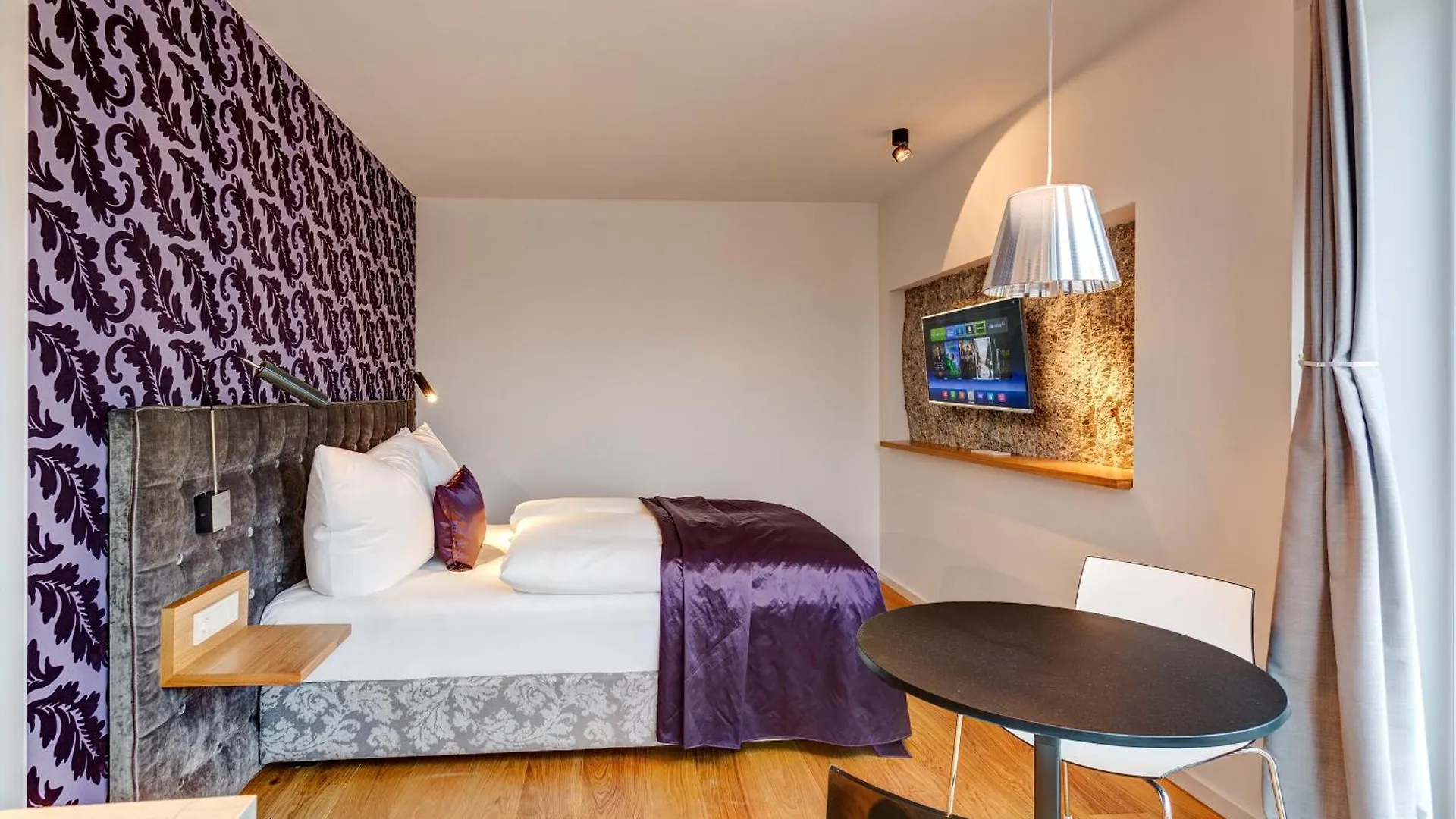 Hotel Im Bunker Munich Aparthotel