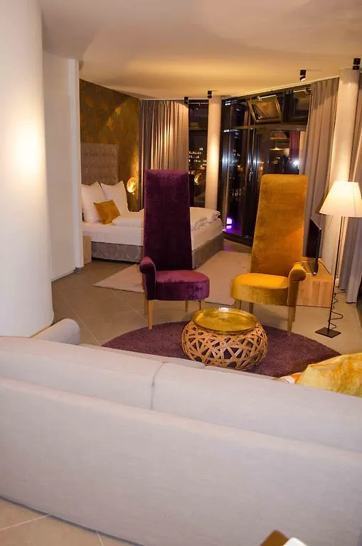Aparthotel Hotel Im Bunker Munich