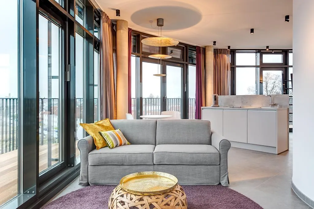 Hotel Im Bunker Munich 4*,