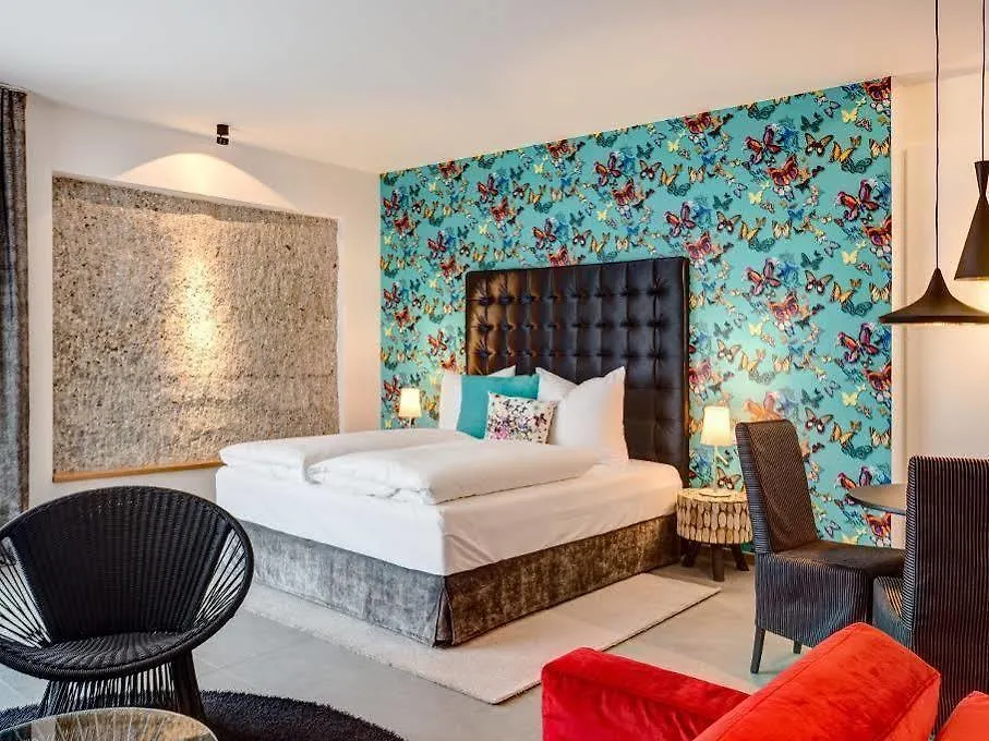 Hotel Im Bunker Munich