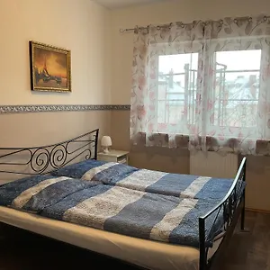 Hostel Pension&hostel Anna - Monteurzimmer, Munich